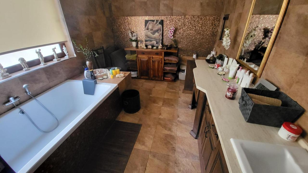 Lotus Guest House Malta 그지라 외부 사진